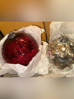 New Rare Set of 2 Pottery Barn Oversized Mercury Ornaments/Decor, Red & Silver